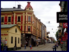 Drottninggatan 18